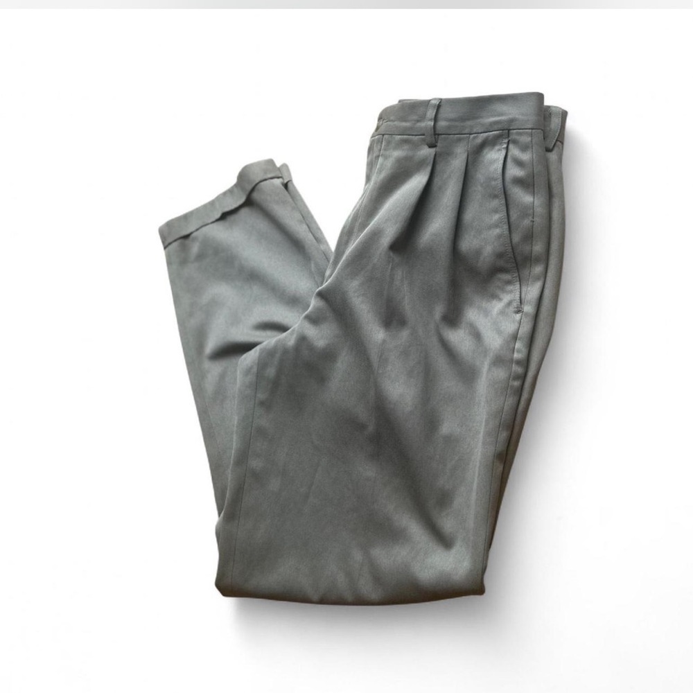 Grayish Khaki Claiborne Pleated Trousers Cuffed Hem Men's 33X32 Dress Pants